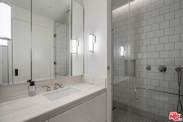 8420 W Sunset Boulevard 405, West Hollywood, CA 90069