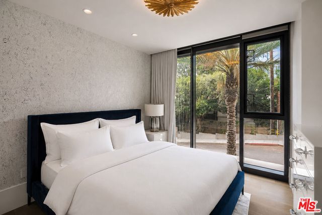 8420 W Sunset Boulevard 405, West Hollywood, CA 90069