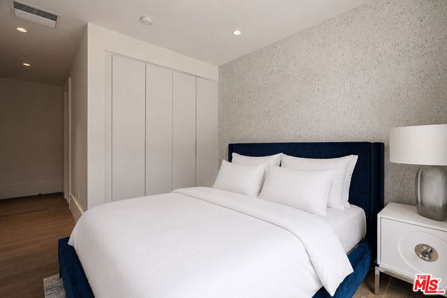 8420 W Sunset Boulevard 405, West Hollywood, CA 90069