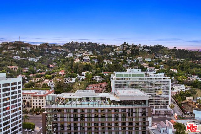 8420 W Sunset Boulevard 405, West Hollywood, CA 90069