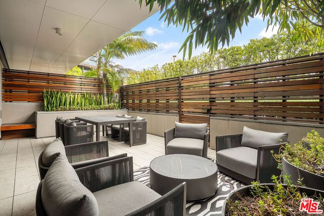 8420 W Sunset Boulevard 405, West Hollywood, CA 90069