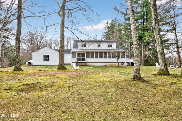 6483 Vosburgh Road, Altamont, NY 12009