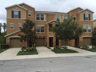8709 SPRUCE HILLS COURT 8709, Lakewood Ranch, FL 34202