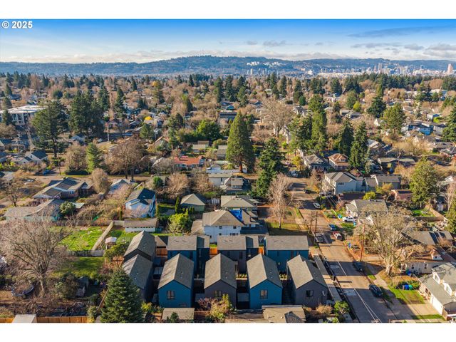 5484 Se Boise St, Portland, OR 97206