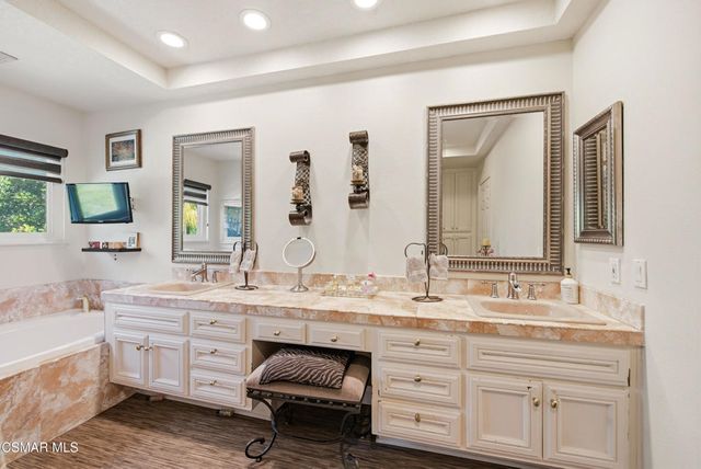 3732 Via Del Prado, Calabasas, CA 91302