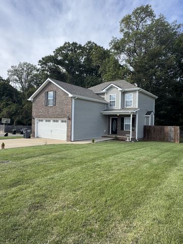 1873 Jackie Lorraine Dr, Clarksville, TN 37042