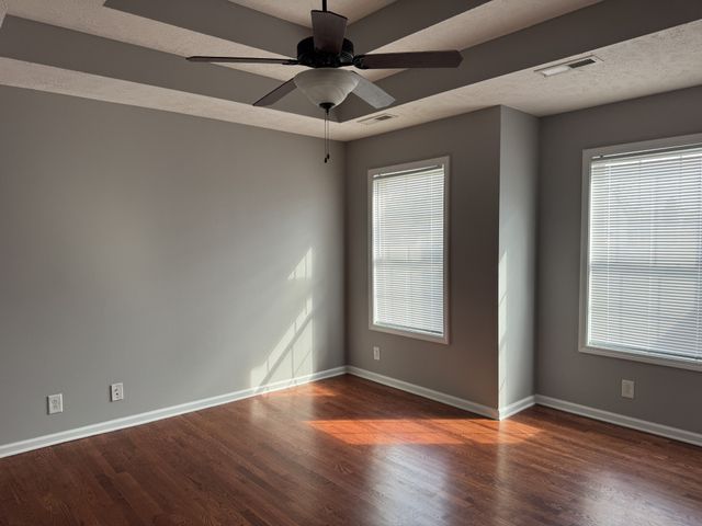 1873 Jackie Lorraine Dr, Clarksville, TN 37042