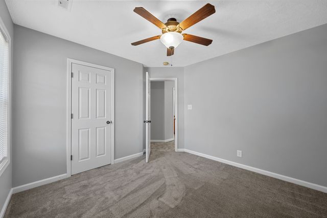 1873 Jackie Lorraine Dr, Clarksville, TN 37042