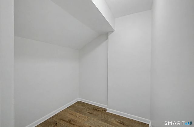 123 Old Belden Hill Road APT 19, Norwalk, CT 06850