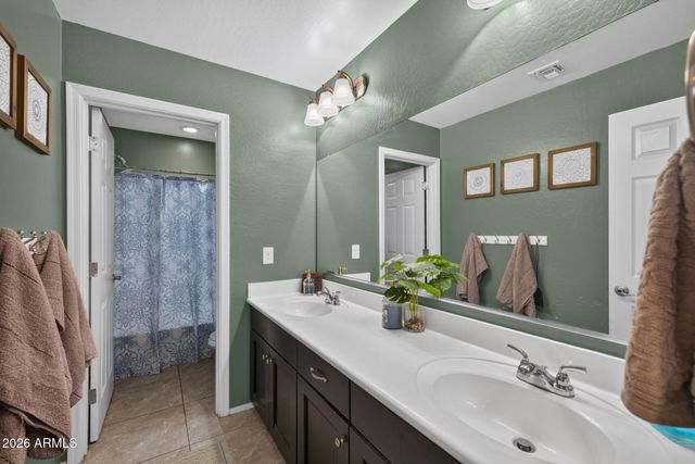 5616 W GWEN Street, Laveen, AZ 85339