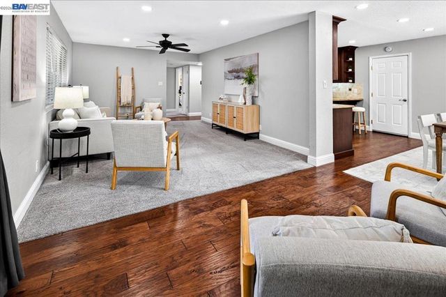 961 Essex St, Livermore, CA 94550