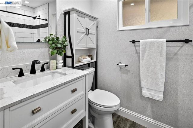 961 Essex St, Livermore, CA 94550
