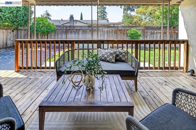 961 Essex St, Livermore, CA 94550