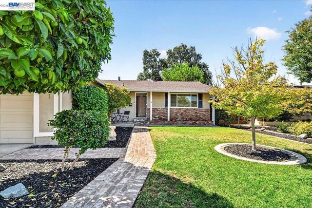 961 Essex St, Livermore, CA 94550