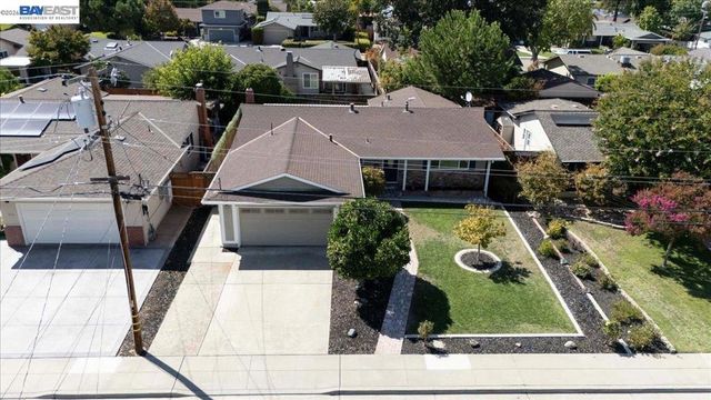 961 Essex St, Livermore, CA 94550