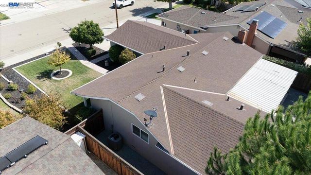 961 Essex St, Livermore, CA 94550