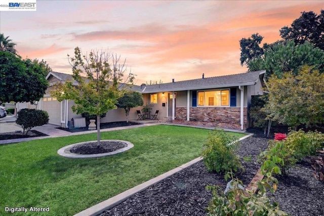 961 Essex St, Livermore, CA 94550