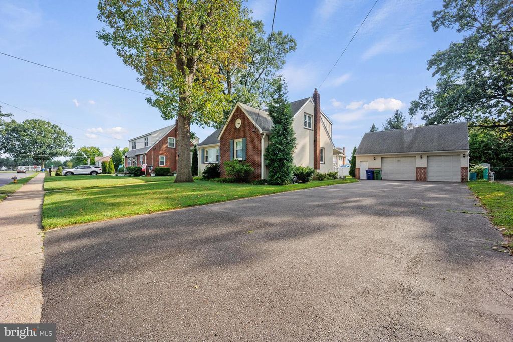 723 FILBERT ST, PALMYRA, NJ 08065 — photo 2