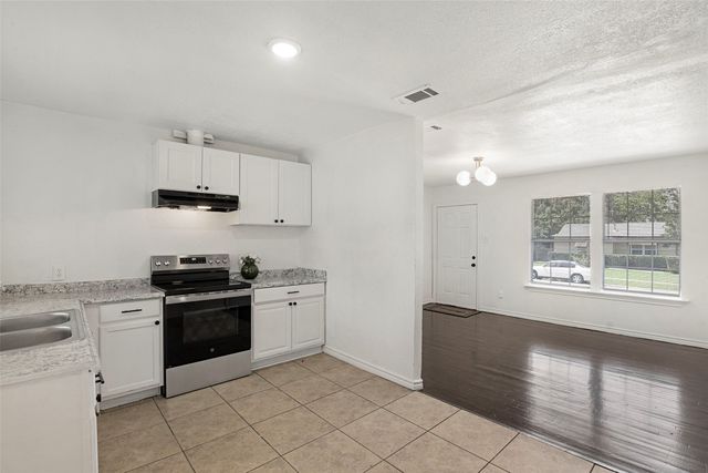 665 Freeman Drive, Garland, TX 75040