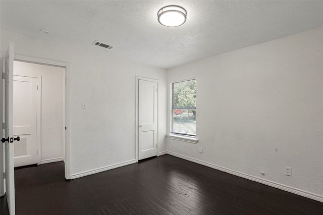 665 Freeman Drive, Garland, TX 75040