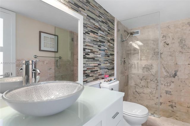 2101 S Ocean Drive 2804, Hollywood, FL 33019