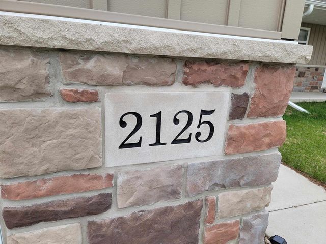 2125 ABBEY ROAD, New London, WI 54961