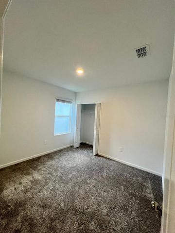 110 KAYAK AVENUE, Haines City, FL 33844