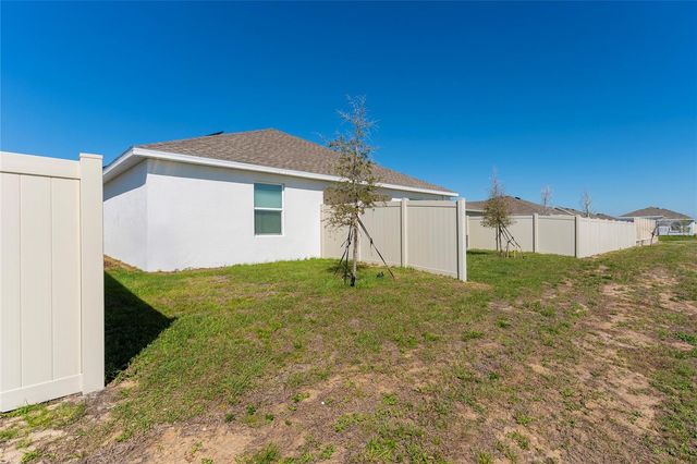110 KAYAK AVENUE, Haines City, FL 33844