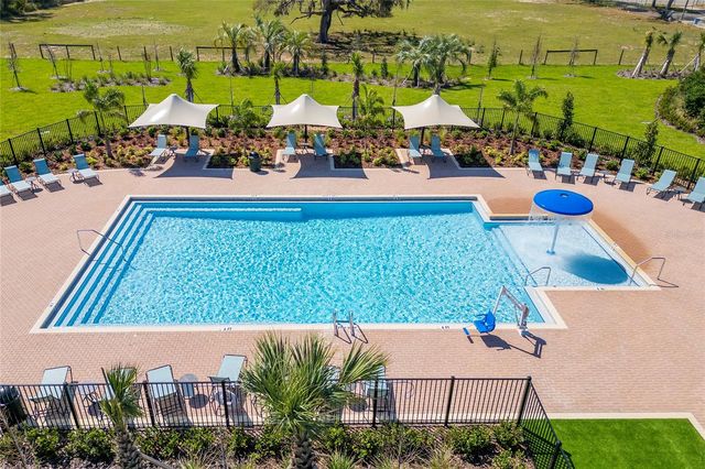 110 KAYAK AVENUE, Haines City, FL 33844