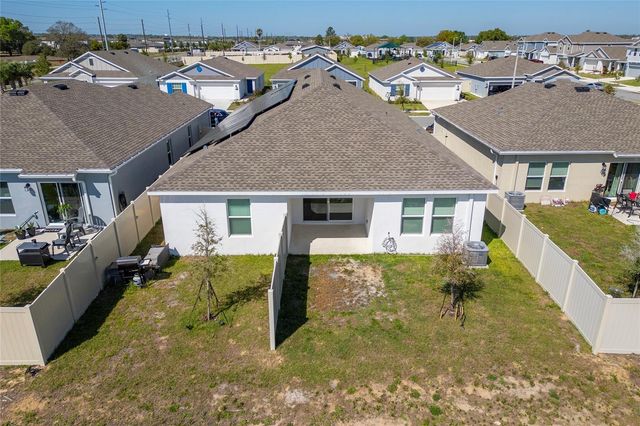 110 KAYAK AVENUE, Haines City, FL 33844