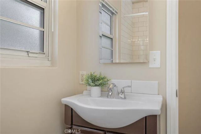 5734 Morley, Los Angeles, CA 90045