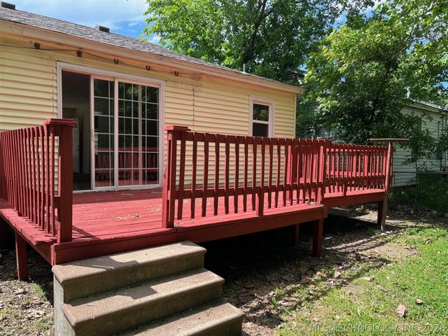340 N Oak Street, Dewey, OK 74029