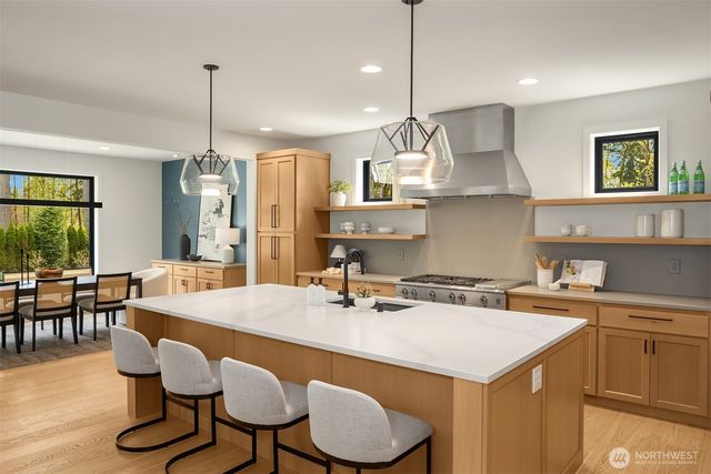 20300 166th Avenue NE, Woodinville, WA 98072