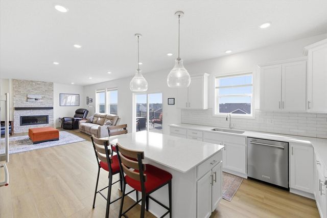 535 Rolling Hills Lane, Delano, MN 55328