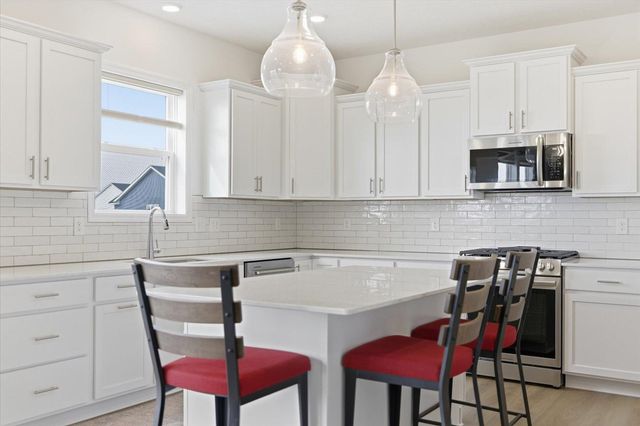 535 Rolling Hills Lane, Delano, MN 55328