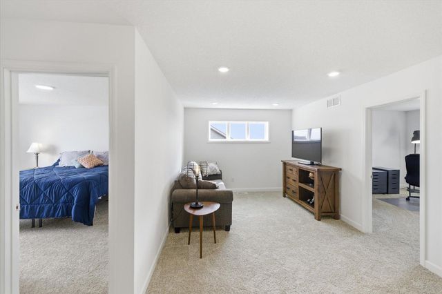 535 Rolling Hills Lane, Delano, MN 55328