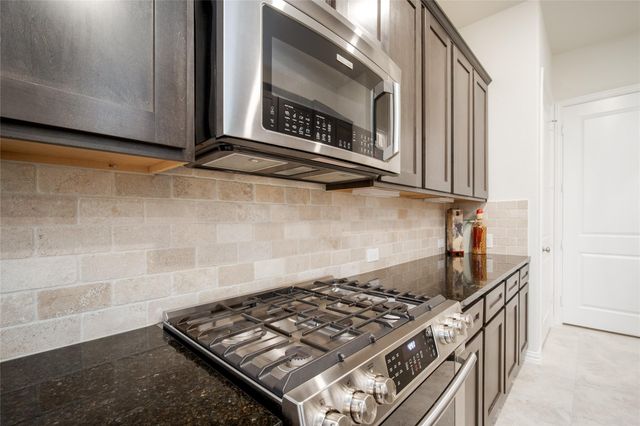 1634 Ryon Falls Drive, Richmond, TX 77469