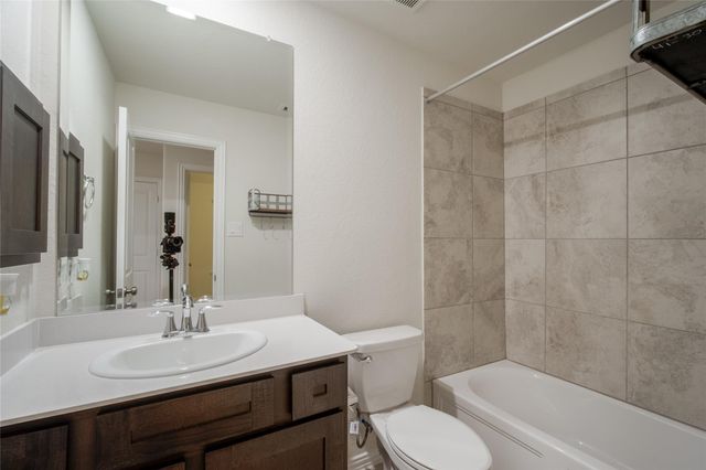 1634 Ryon Falls Drive, Richmond, TX 77469