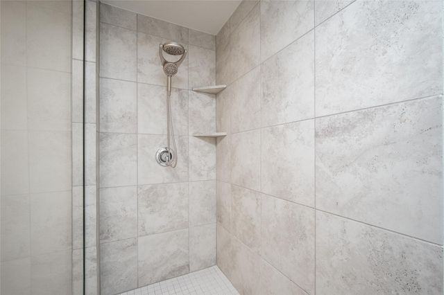 1634 Ryon Falls Drive, Richmond, TX 77469