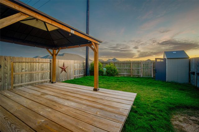 1634 Ryon Falls Drive, Richmond, TX 77469