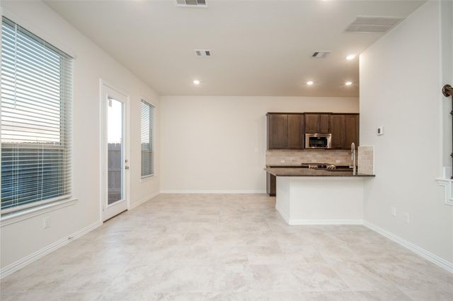 1634 Ryon Falls Drive, Richmond, TX 77469