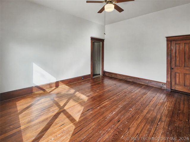 611 Goingsnake Street, Tahlequah, OK 74464