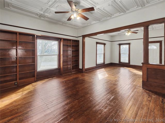 611 Goingsnake Street, Tahlequah, OK 74464