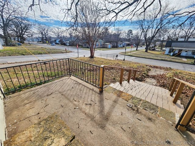 611 Goingsnake Street, Tahlequah, OK 74464