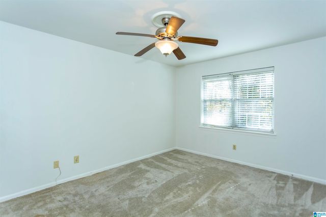 2098 Montreat Cir, Birmingham, AL 35216