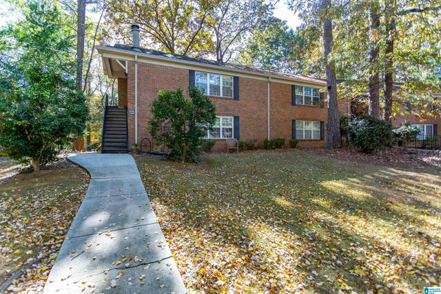 2098 Montreat Cir, Birmingham, AL 35216