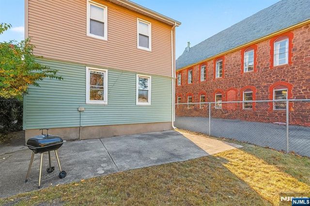 28 State Street 2, Bloomfield, NJ 07003