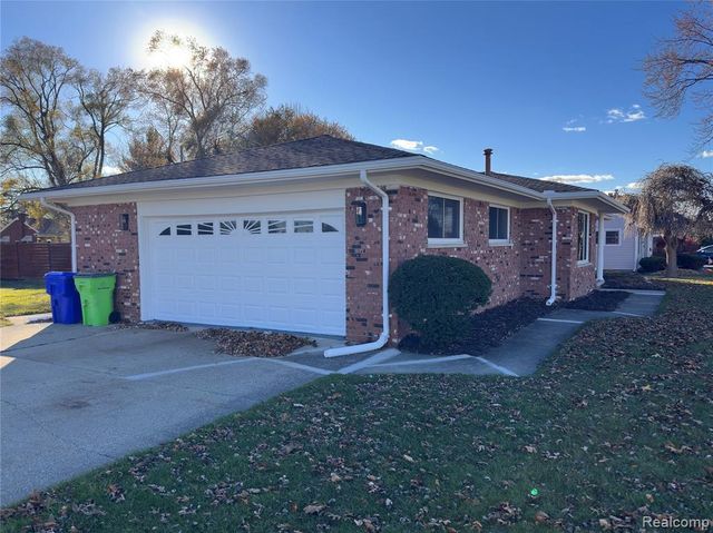 16970 Park Lane, Fraser, MI 48026