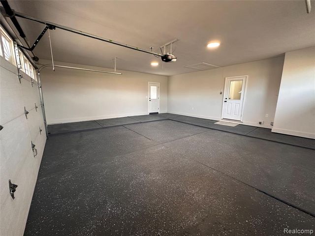 16970 Park Lane, Fraser, MI 48026