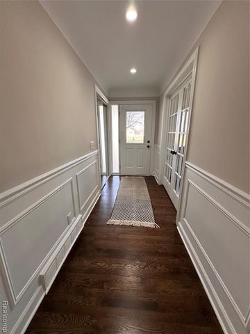 16970 Park Lane, Fraser, MI 48026